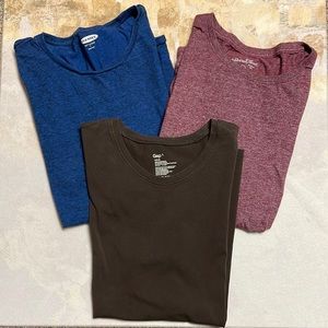 3 short sleeve shirts —size L